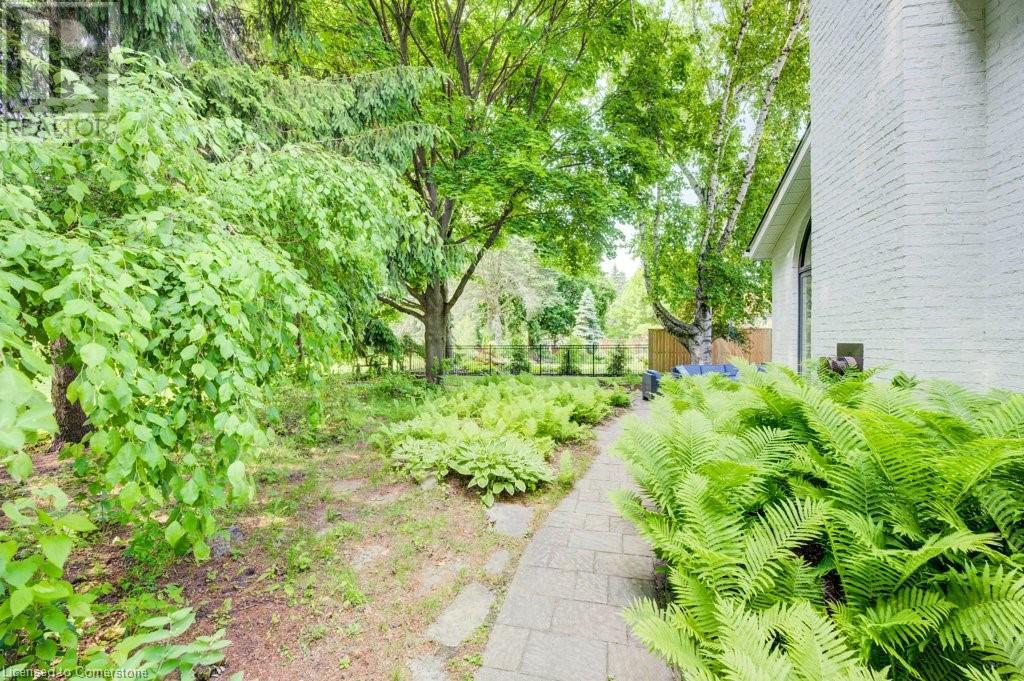 17 Post Horn Place, Waterloo, Ontario  N2L 5E8 - Photo 44 - 40740468