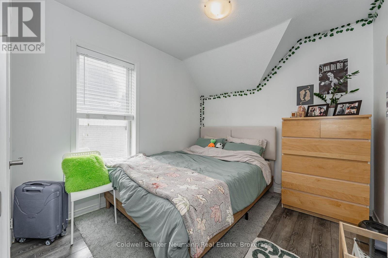 155 Weber Street E, Kitchener, Ontario  N2H 1E1 - Photo 12 - X12221181