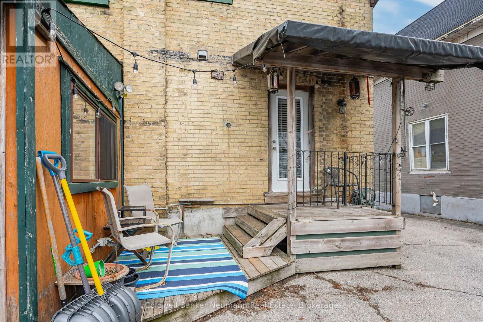 155 Weber Street E, Kitchener, Ontario  N2H 1E1 - Photo 16 - X12221181