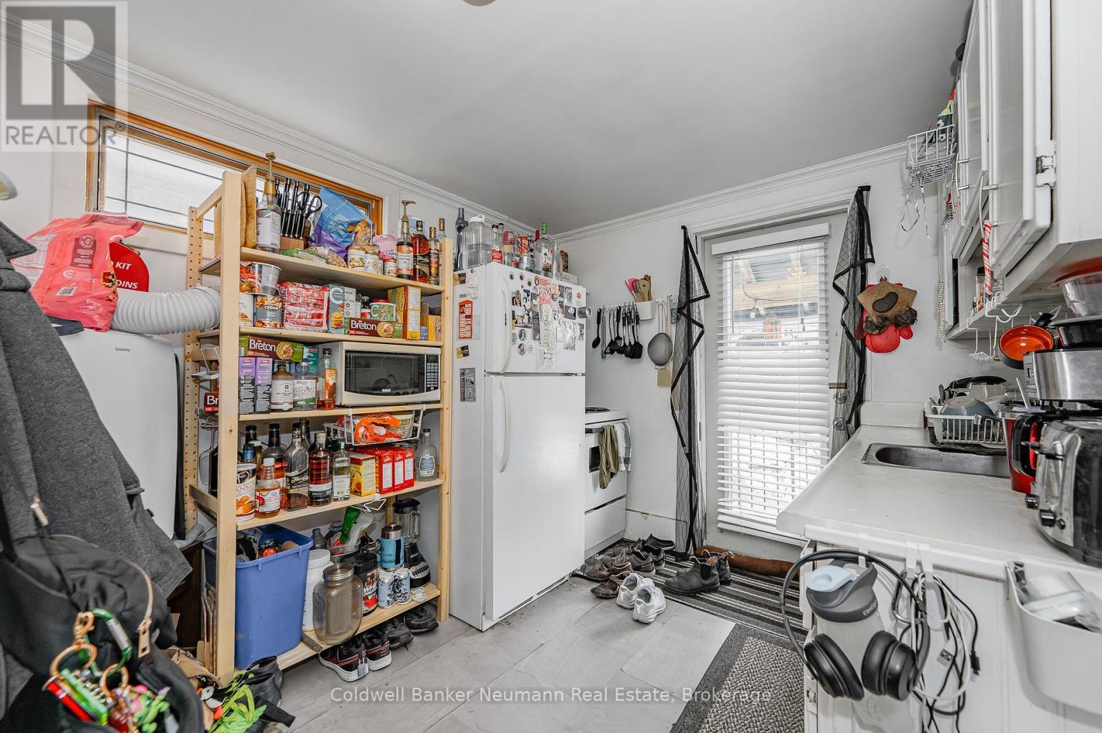155 Weber Street E, Kitchener, Ontario  N2H 1E1 - Photo 18 - X12221181