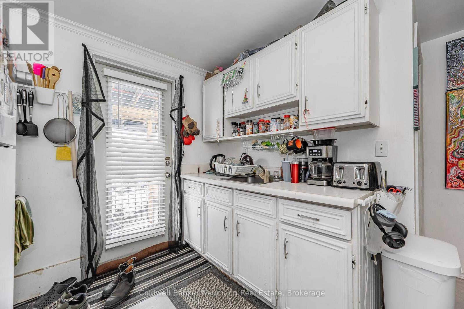 155 Weber Street E, Kitchener, Ontario  N2H 1E1 - Photo 19 - X12221181