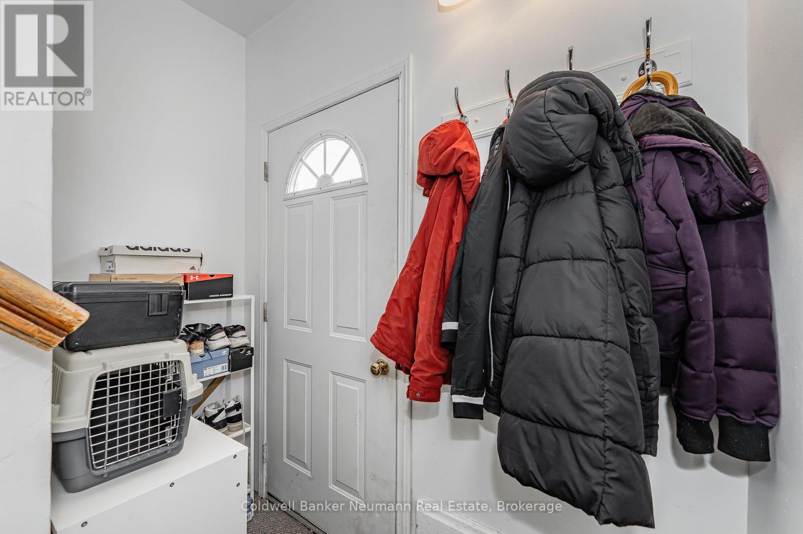 155 Weber Street E, Kitchener, Ontario  N2H 1E1 - Photo 3 - X12221181