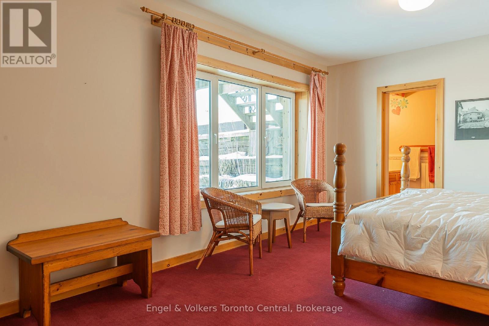 496083 Grey Road 2 Road, Blue Mountains, Ontario  N0H 1J0 - Photo 13 - X12221199