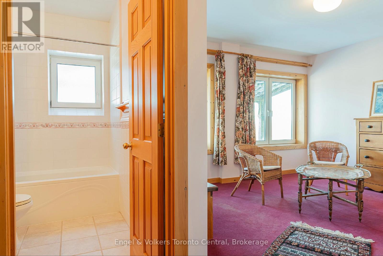 496083 Grey Road 2 Road, Blue Mountains, Ontario  N0H 1J0 - Photo 19 - X12221199
