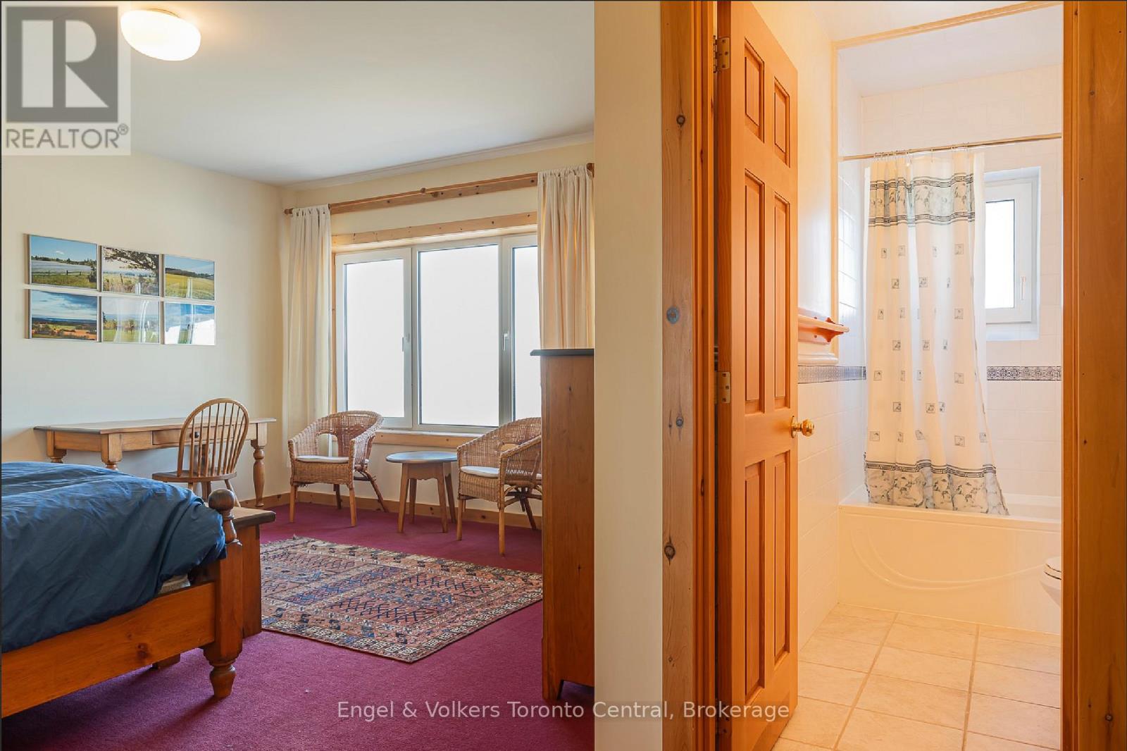 496083 Grey Road 2 Road, Blue Mountains, Ontario  N0H 1J0 - Photo 21 - X12221199