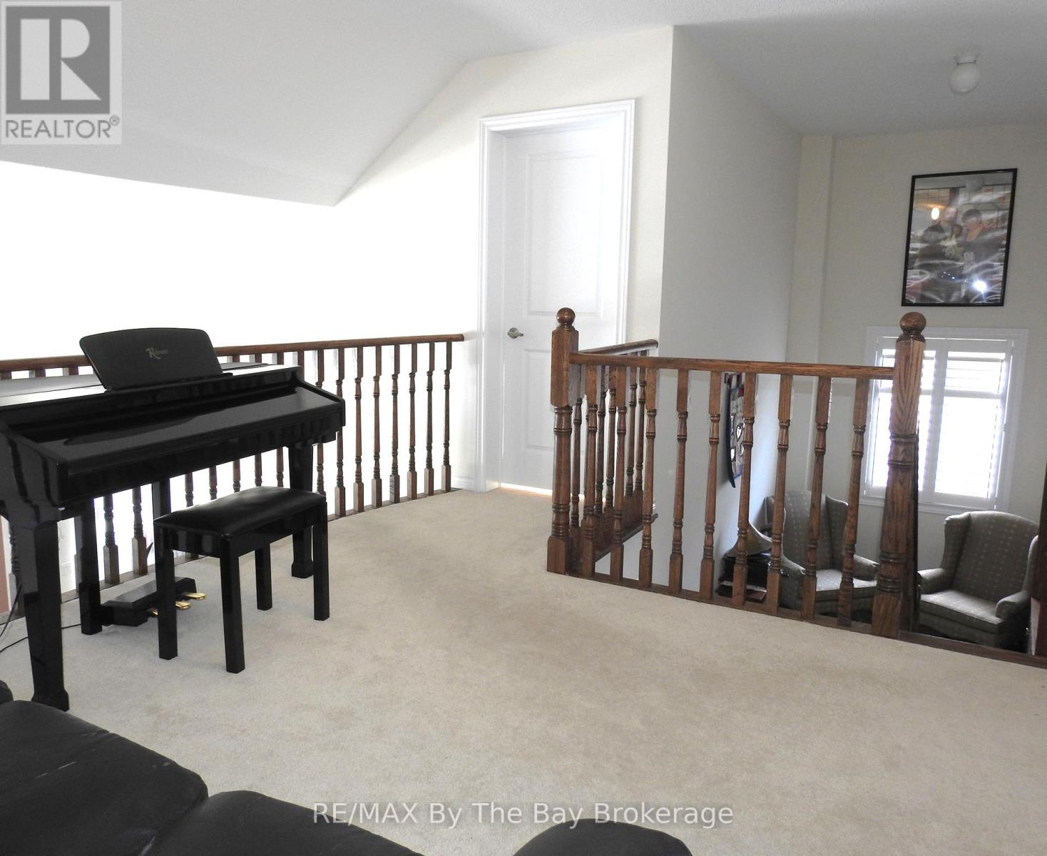 48 Allegra Drive, Wasaga Beach, Ontario  L9Z 0H1 - Photo 23 - S12221249