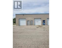 37 BLEAMS Road, Kitchener, Ontario
