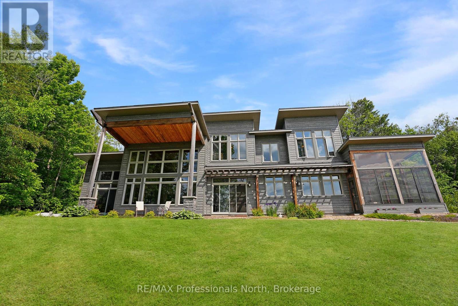 1049 Twin Rocks Lane, Algonquin Highlands, Ontario  K0M 1S0 - Photo 39 - X12221336