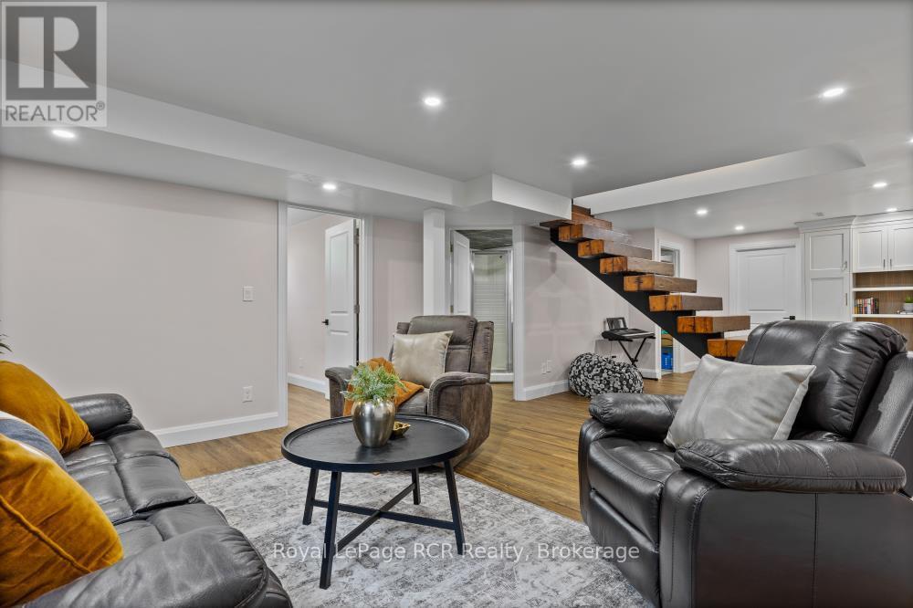 78 Mill Street E, Perth East, Ontario  N0K 1M0 - Photo 34 - X12221427