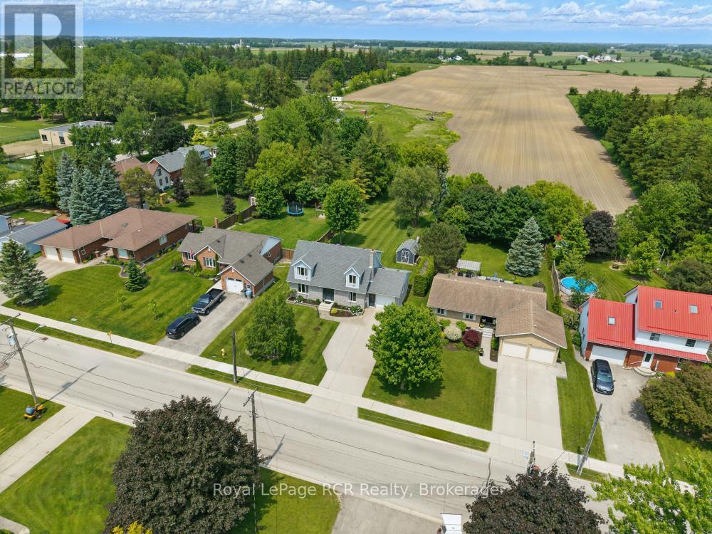 78 Mill Street E, Perth East, Ontario  N0K 1M0 - Photo 39 - X12221427