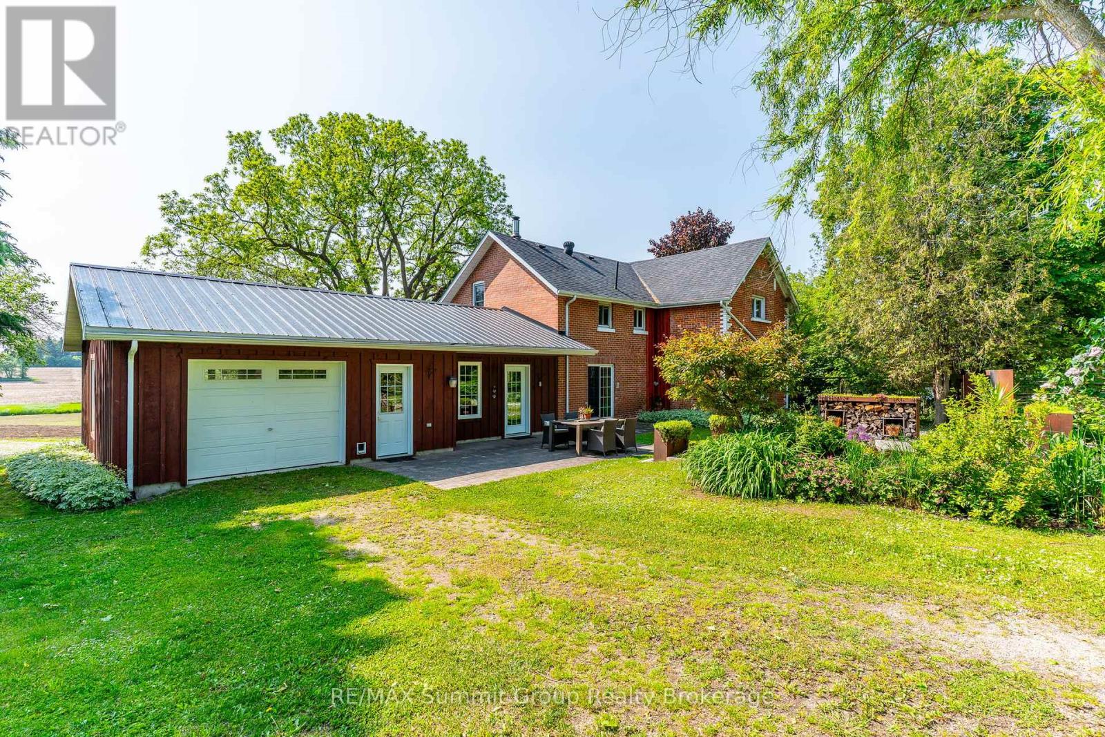 795099 East Back Line, Grey Highlands, Ontario  N0C 1H0 - Photo 2 - X12221454