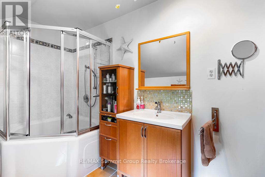 795099 East Back Line, Grey Highlands, Ontario  N0C 1H0 - Photo 26 - X12221454