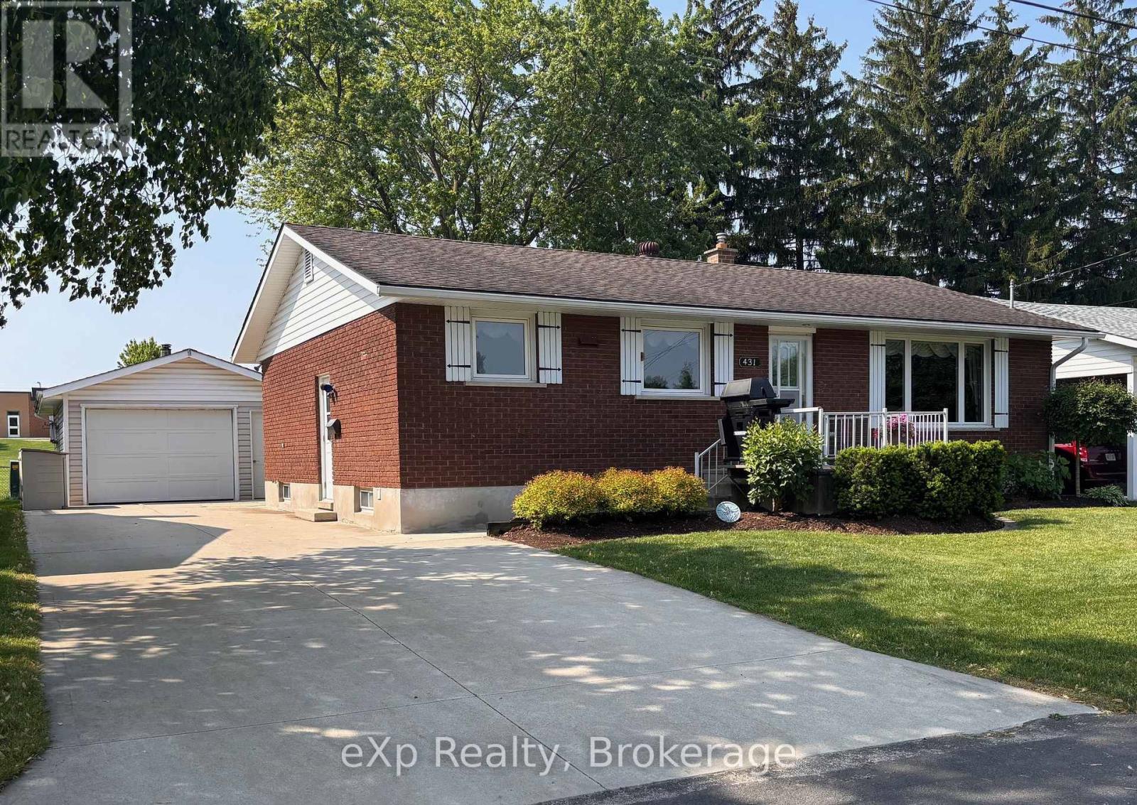 431 4TH STREET, Hanover, Ontario
