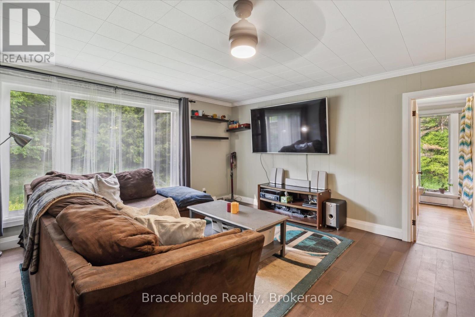 1151 Beatrice Town Line, Bracebridge, Ontario  P1L 1X4 - Photo 12 - X12221739