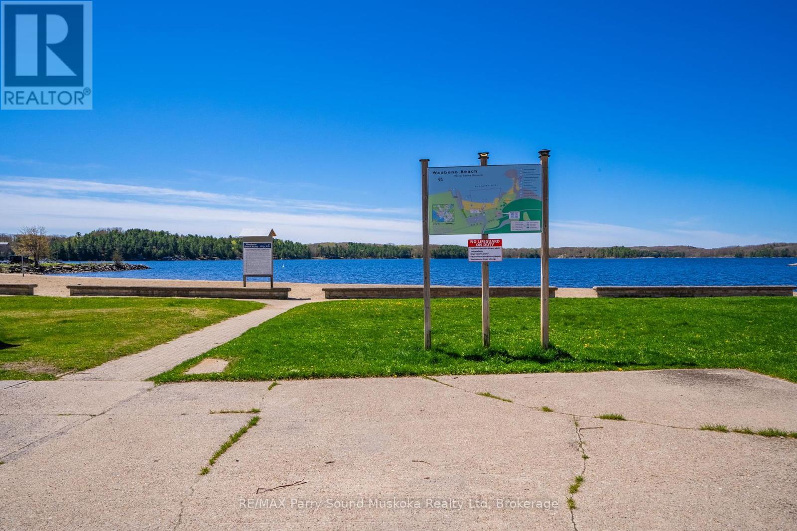 10 - 21 Prospect Street, Parry Sound, Ontario  P2A 2B5 - Photo 2 - X12221819