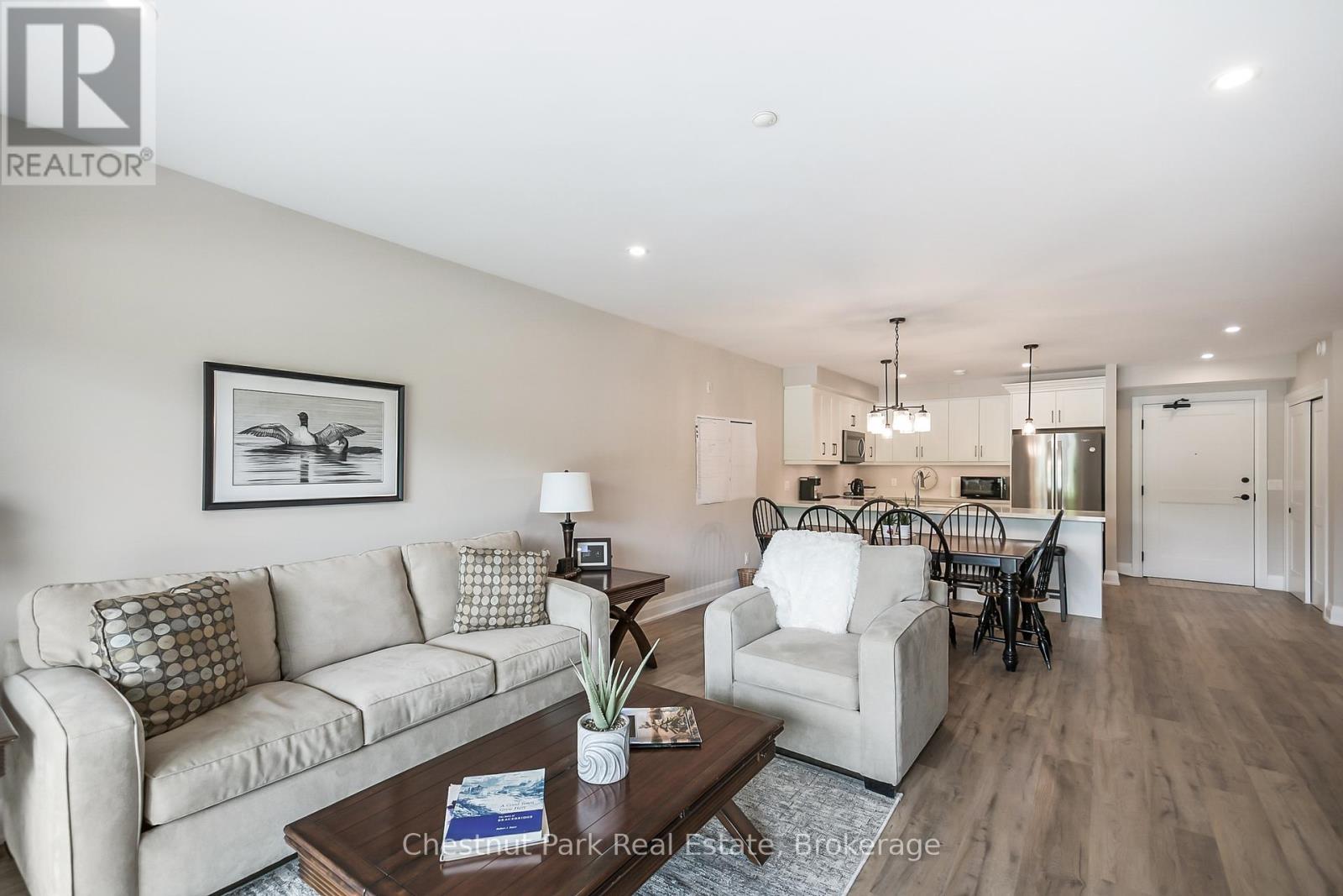 205 - 200 Anglo Street, Bracebridge, Ontario  P1L 1G4 - Photo 4 - X12221866