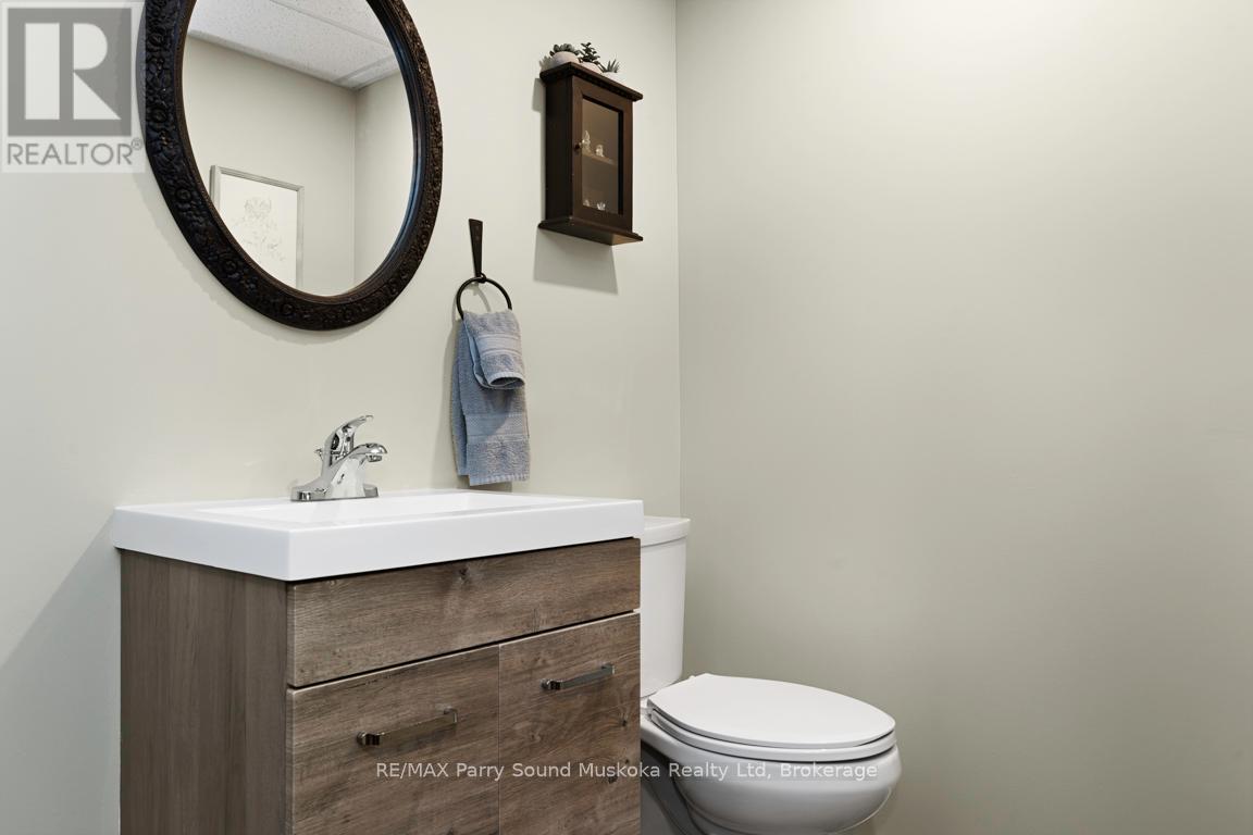 247 Blue Jay Road, French River, Ontario  P0M 2N0 - Photo 38 - X12221900