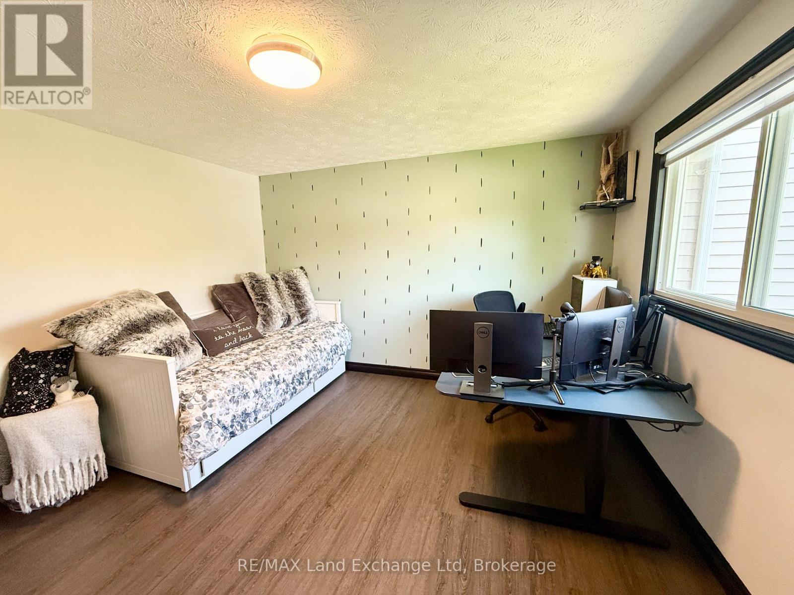 152 Bennett Street E, Goderich, Ontario  N7A 4H4 - Photo 20 - X12222040