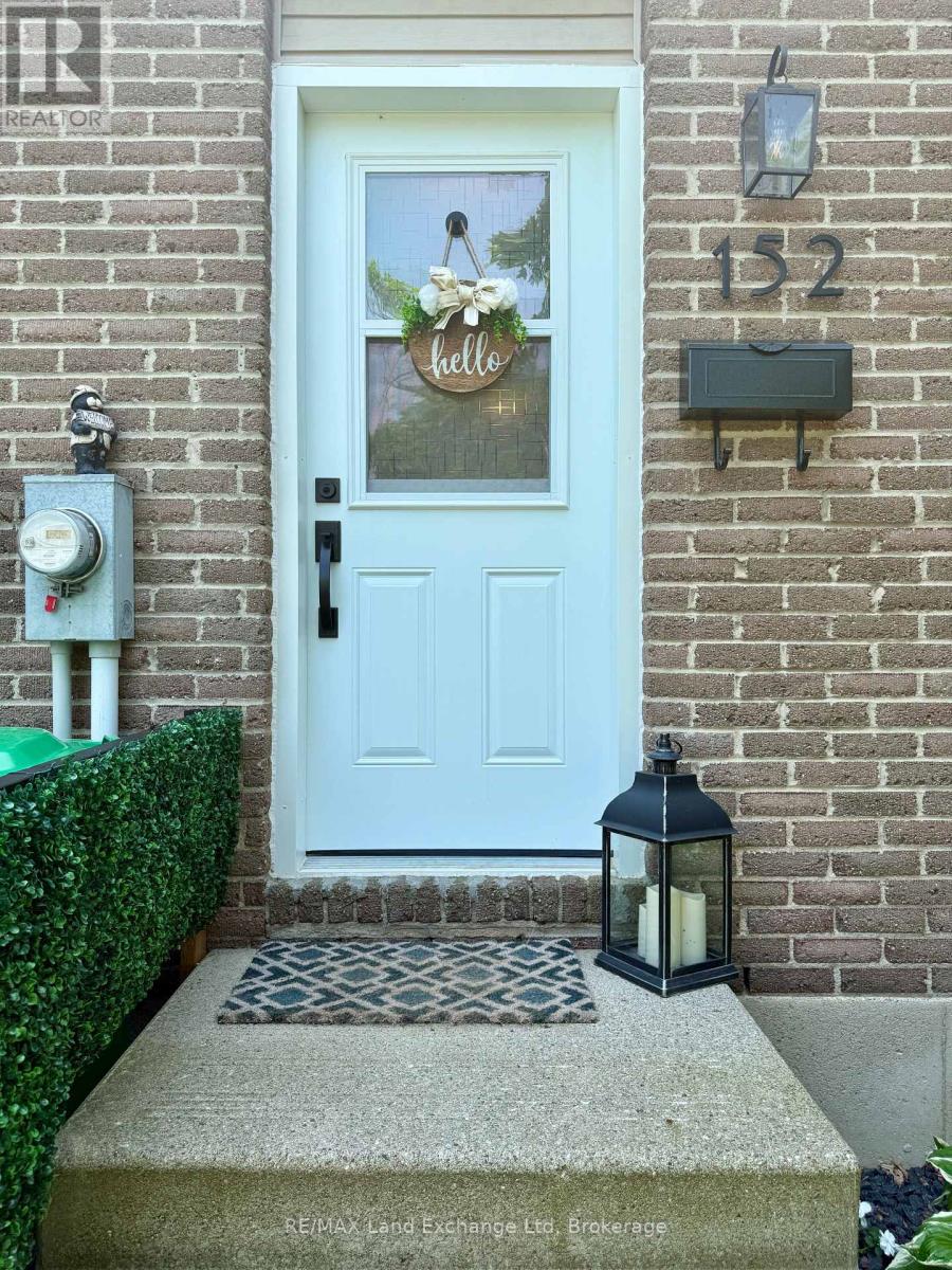 152 Bennett Street E, Goderich, Ontario  N7A 4H4 - Photo 3 - X12222040