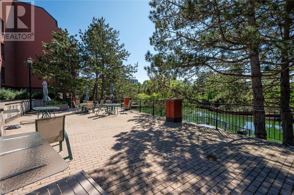 54 Blue Springs Drive Unit# 62, Waterloo, Ontario  N2J 4M4 - Photo 27 - 40720625