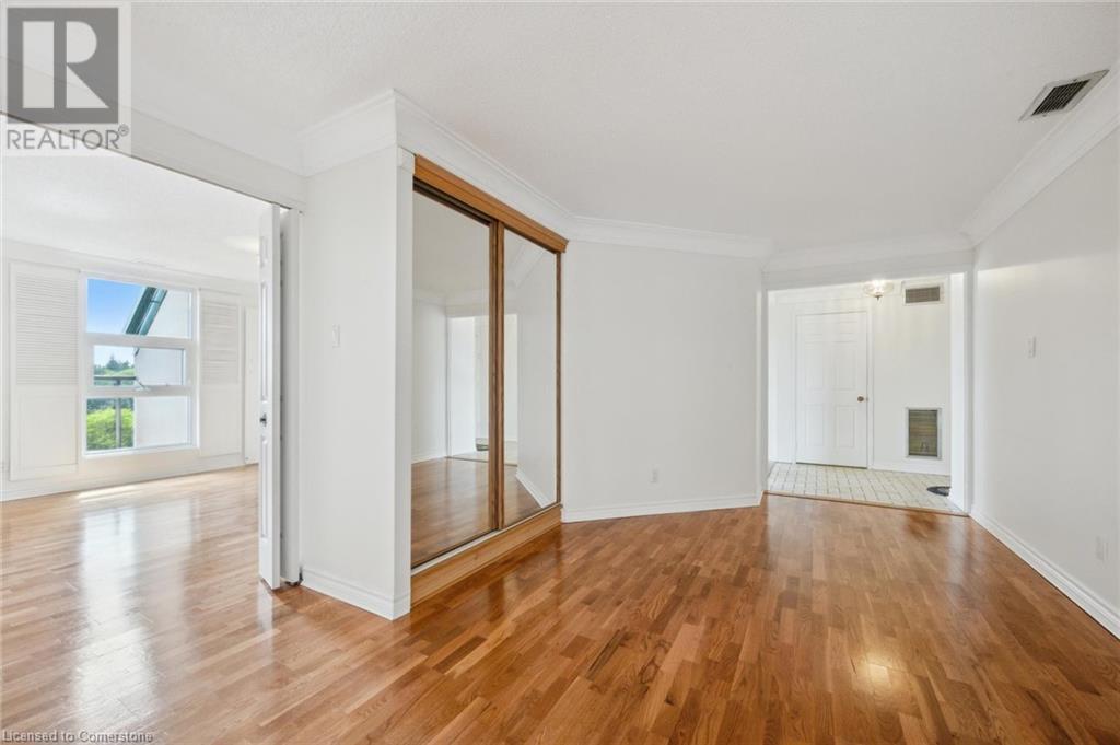 54 Blue Springs Drive Unit# 62, Waterloo, Ontario  N2J 4M4 - Photo 9 - 40720625