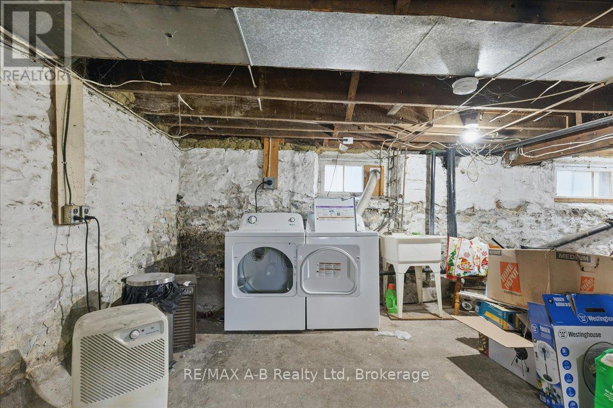 616 Ontario Street, Stratford, Ontario  N5A 3J5 - Photo 31 - X12222379
