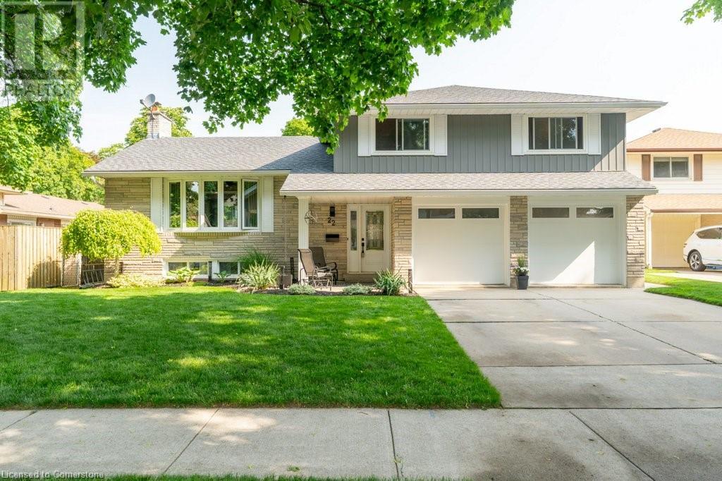 22 VIEWMONT Close, Kitchener, Ontario