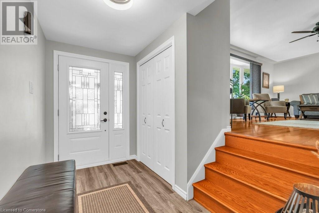 22 Viewmont Close, Kitchener, Ontario  N2A 1K1 - Photo 6 - 40741320