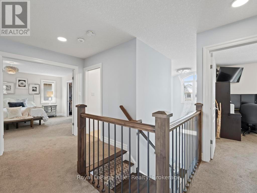 65 Thomas Street, Stratford, Ontario  N5A 0B9 - Photo 26 - X12222436