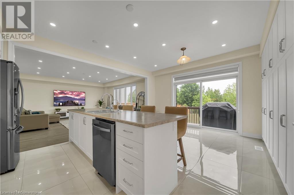 35 Santo Court, Breslau, Ontario  N0B 1M0 - Photo 11 - 40740105