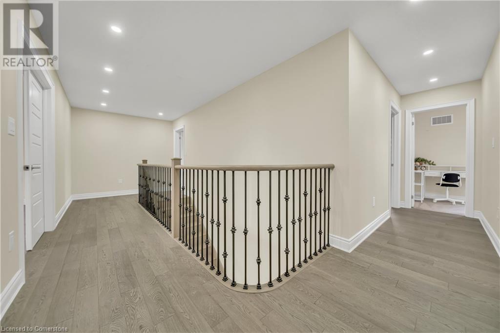 35 Santo Court, Breslau, Ontario  N0B 1M0 - Photo 28 - 40740105