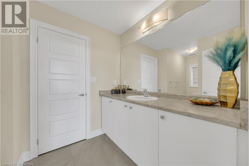 35 Santo Court, Breslau, Ontario  N0B 1M0 - Photo 33 - 40740105