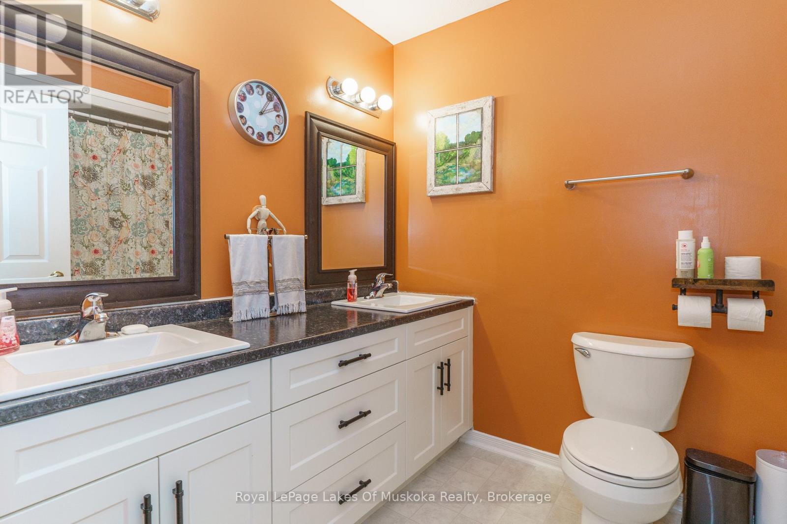 74 Glencairn Crescent, Huntsville, Ontario  P1H 2J4 - Photo 12 - X12222527