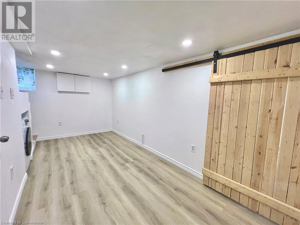 318 Church Street S, Cambridge, Ontario  N3H 1W9 - Photo 2 - 40729281