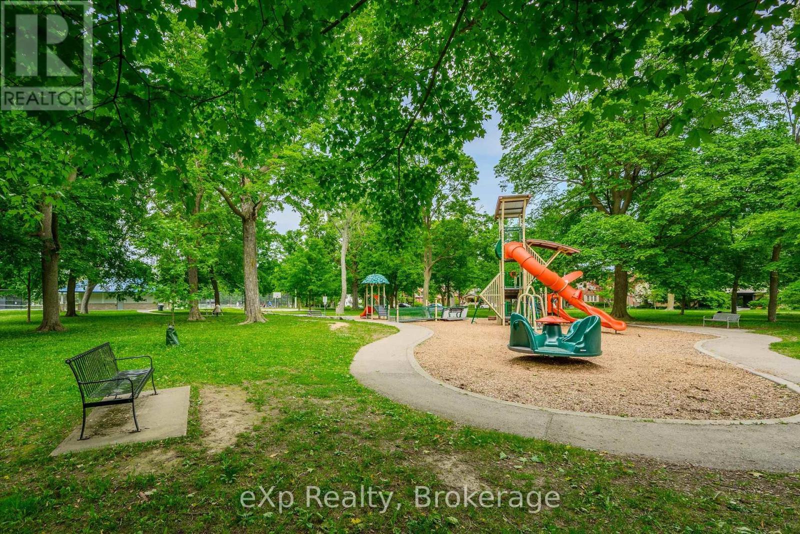 15 Laurine Avenue, Guelph, Ontario  N1E 4N1 - Photo 32 - X12222723