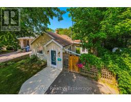 15 LAURINE AVENUE, Guelph, Ontario