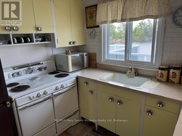 1 A775 Island, The Archipelago, Ontario  P0C 1G0 - Photo 17 - X12222740