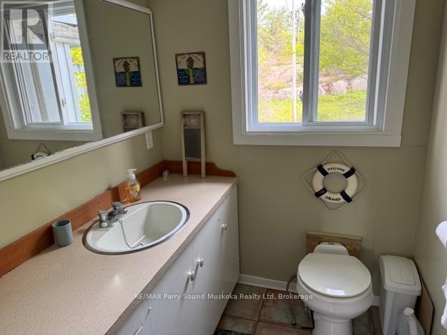 1 A775 Island, The Archipelago, Ontario  P0C 1G0 - Photo 18 - X12222740