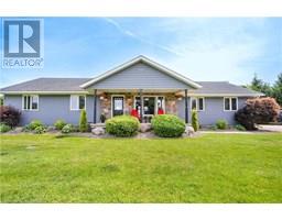 2006 HURON Road, Kitchener, Ontario