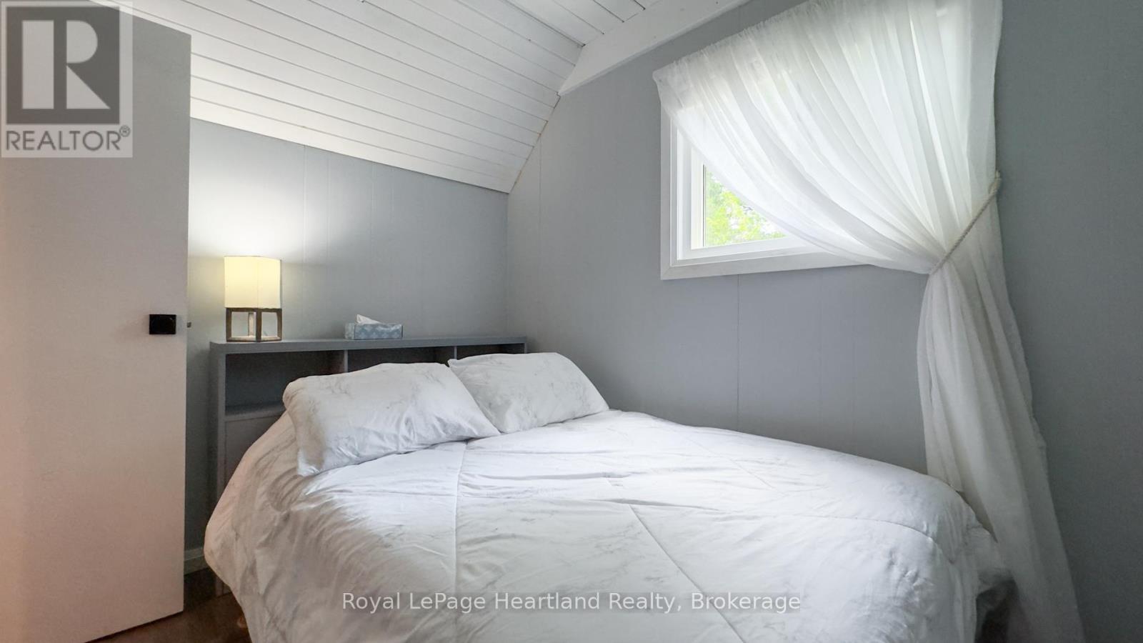 83403 David Drive, Ashfield-Colborne-Wawanosh, Ontario  N7A 3X9 - Photo 16 - X12222900