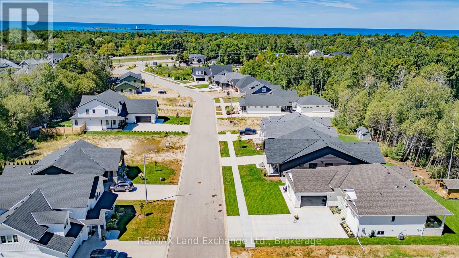 Lot #52 Marshall Place, Saugeen Shores, Ontario  N0H 2L0 - Photo 4 - X12222919