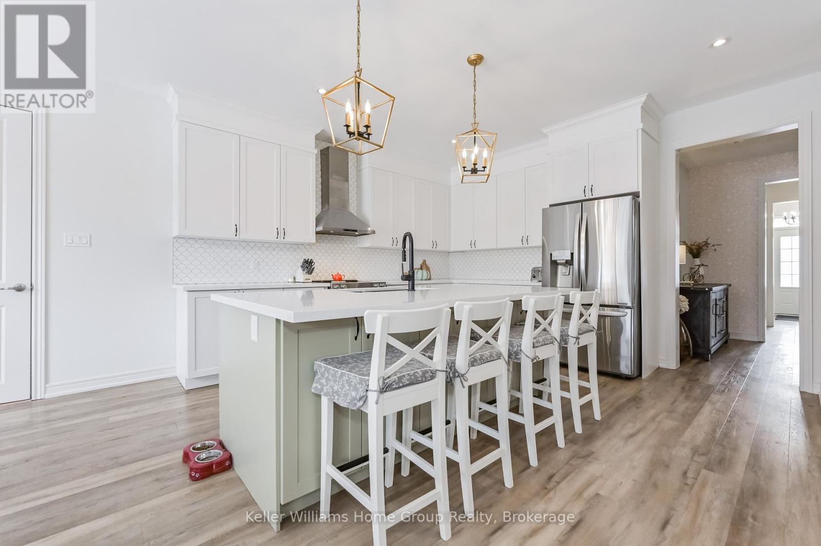 136 Harpin Way E, Centre Wellington, Ontario  N1M 0G9 - Photo 11 - X12222977