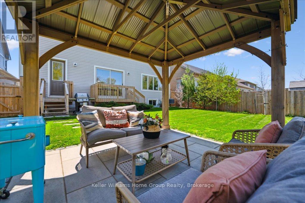 136 Harpin Way E, Centre Wellington, Ontario  N1M 0G9 - Photo 37 - X12222977