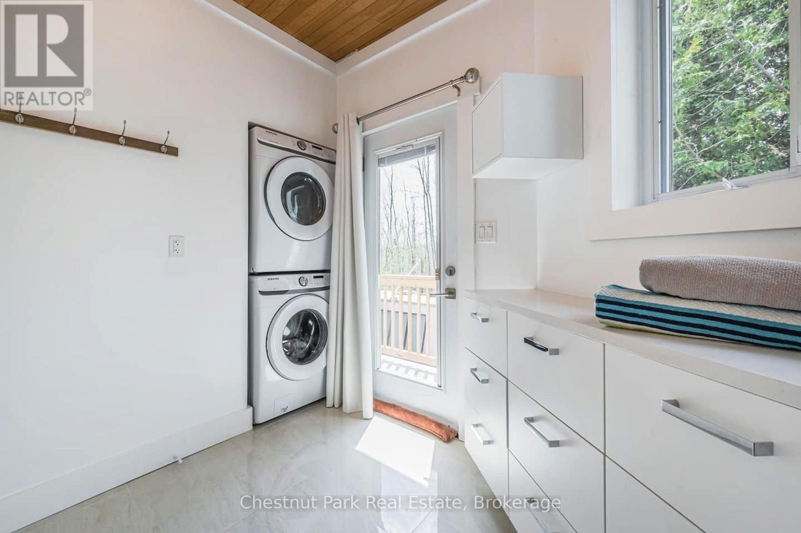 504066 Grey Road 1, Georgian Bluffs, Ontario  N0H 2T0 - Photo 24 - X12222982