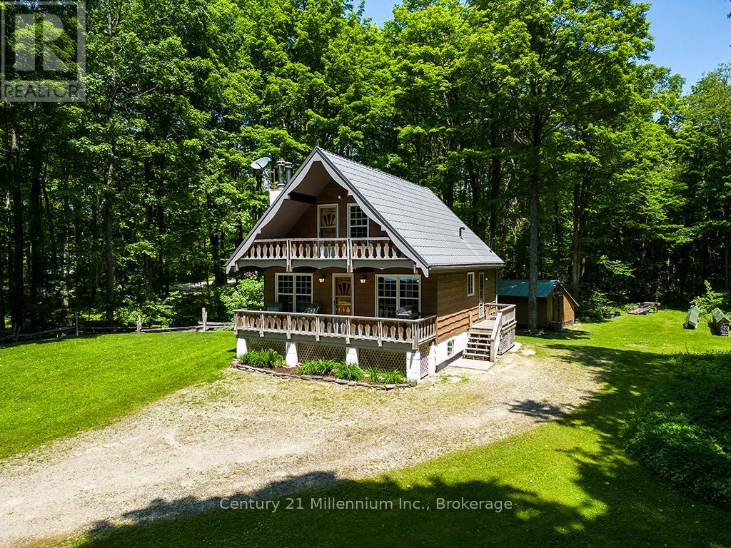 495115 Grey 2 Road, Blue Mountains, Ontario  N0H 2E0 - Photo 4 - X12223002