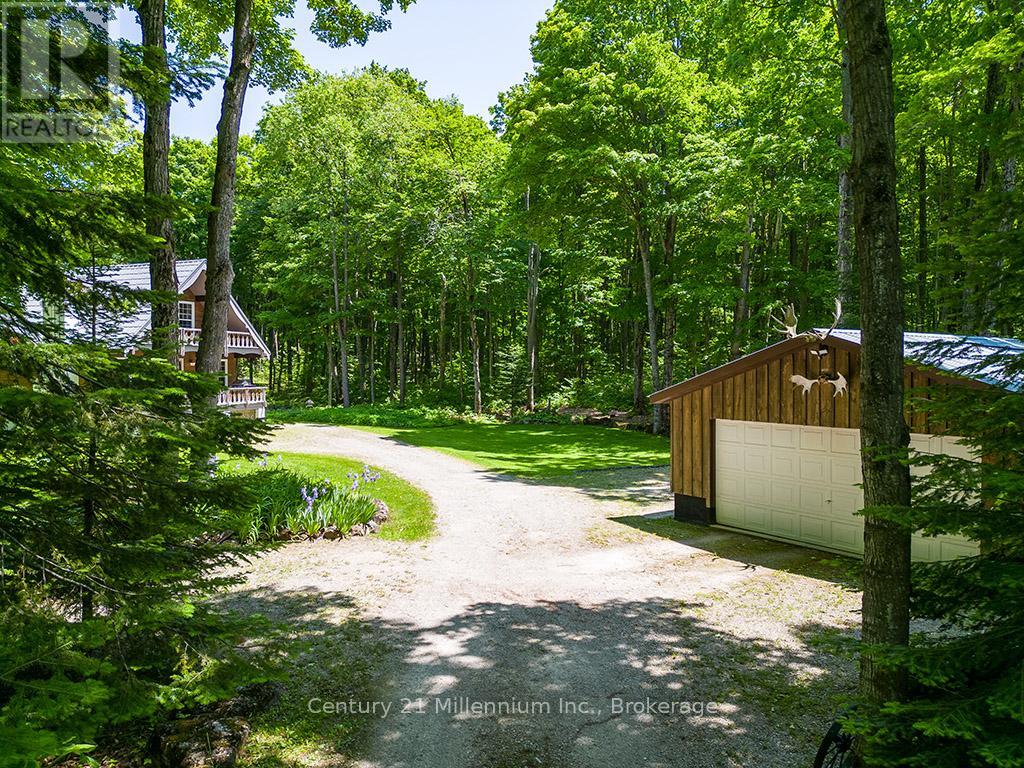 495115 Grey 2 Road, Blue Mountains, Ontario  N0H 2E0 - Photo 46 - X12223002