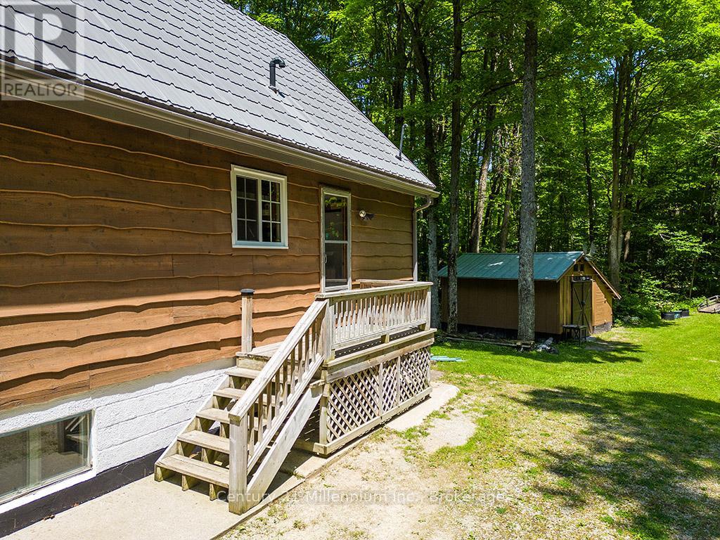 495115 Grey 2 Road, Blue Mountains, Ontario  N0H 2E0 - Photo 5 - X12223002