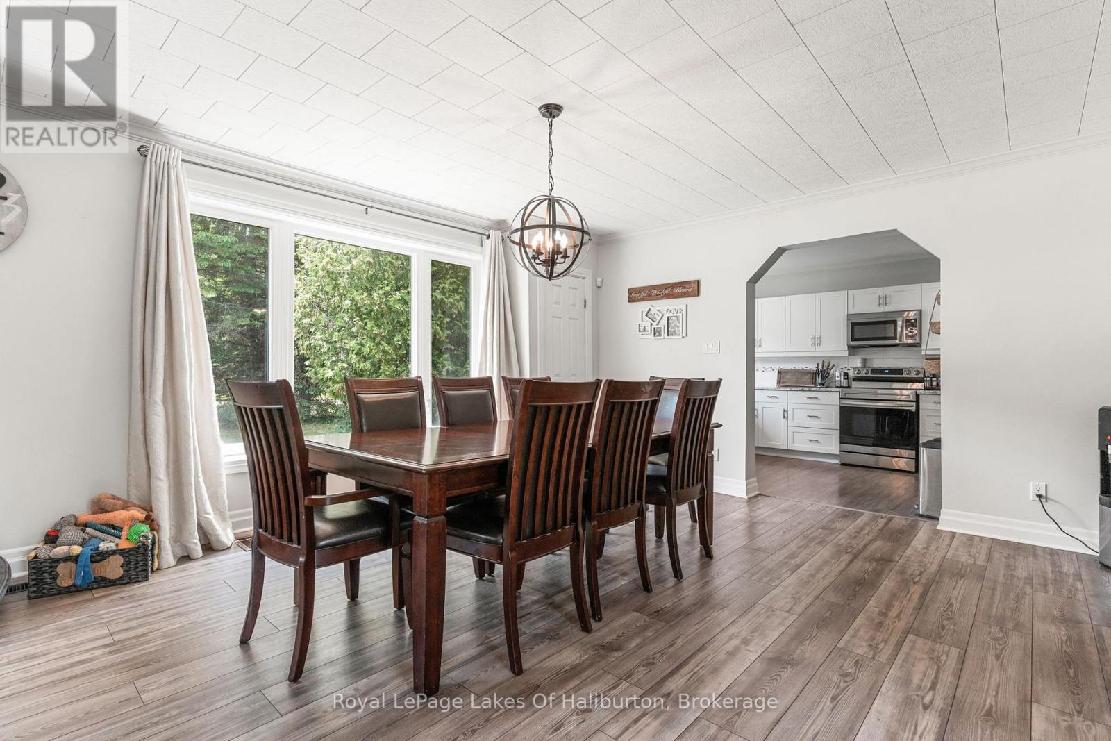 3875 Loop Road, Dysart Et Al, Ontario  K0L 1X0 - Photo 11 - X12223034