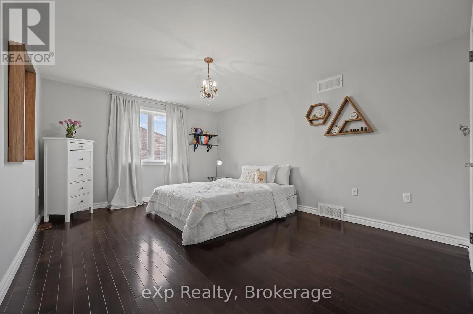 34 Walser Street, Centre Wellington, Ontario  N0B 1S0 - Photo 25 - X12223047