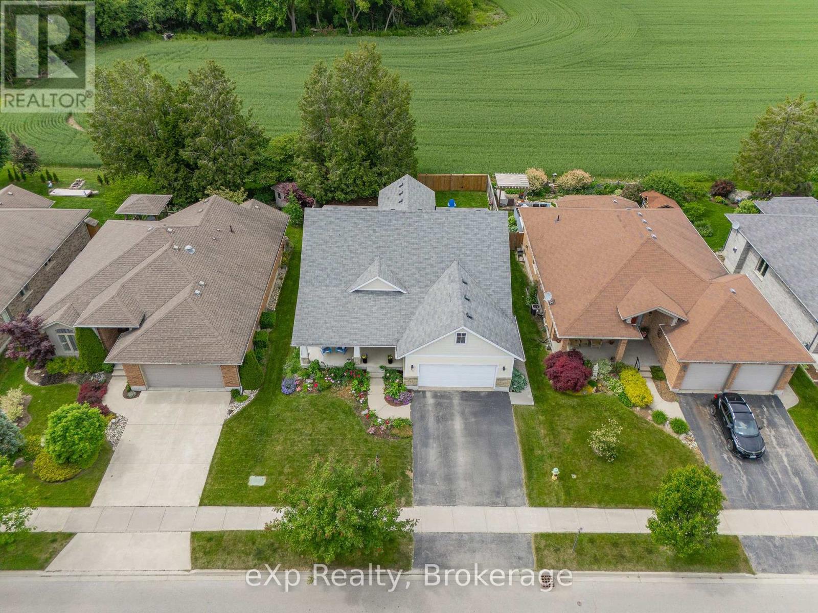 34 Walser Street, Centre Wellington, Ontario  N0B 1S0 - Photo 41 - X12223047